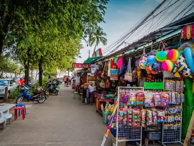 Boat excursion to Krabi’s stunning islands, swimming in crystal-clear waters and exploring the lively night market